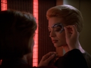 extant_StarTrek_Voyager_4x26-HopeAndFear_03282.jpg