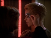 extant_StarTrek_Voyager_4x26-HopeAndFear_03287.jpg