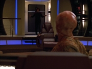 extant_StarTrek_Voyager_4x26-HopeAndFear_03495.jpg