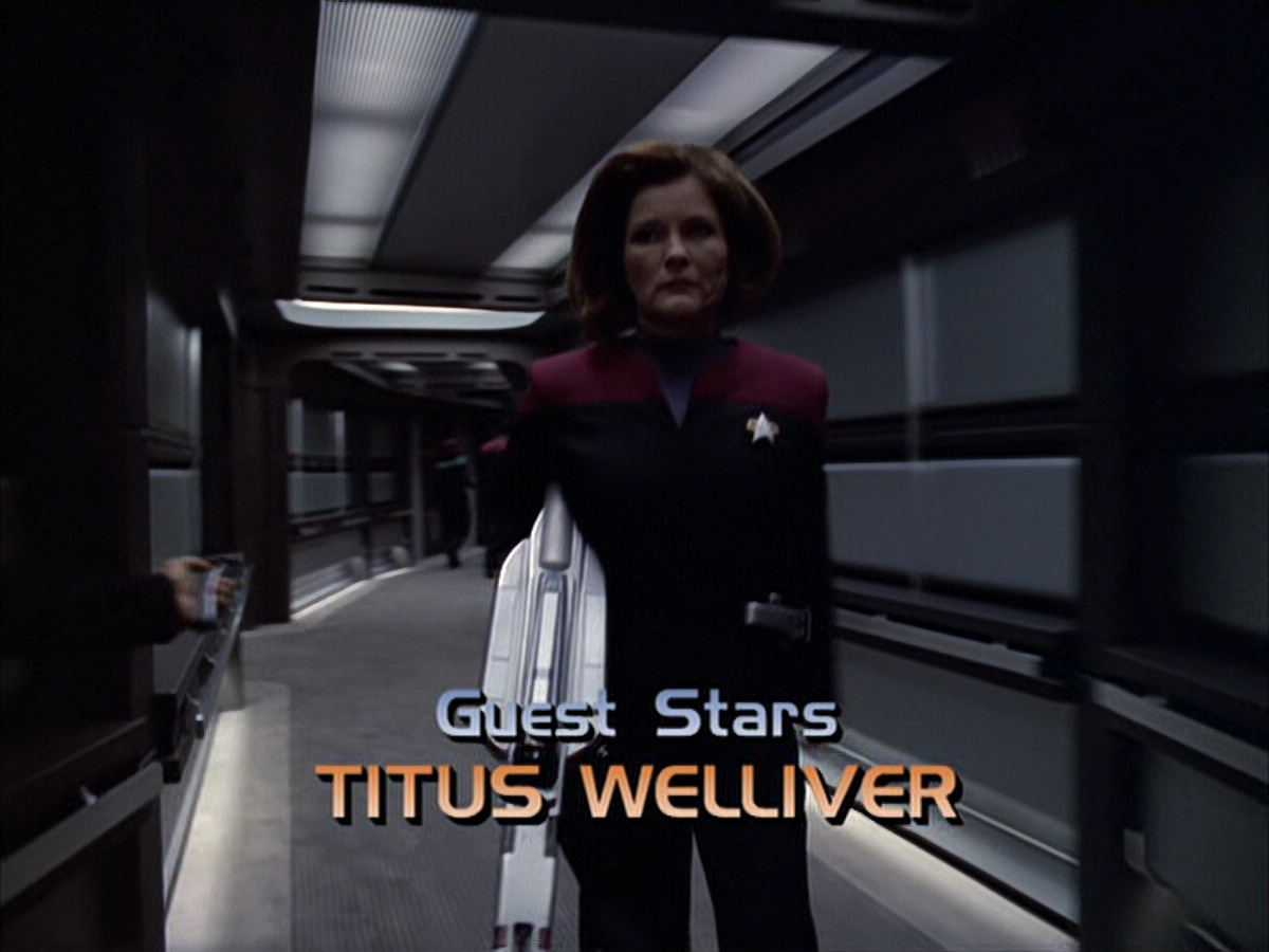 extant_StarTrek_VOY_6x01-EquinoxPart2_00382.jpg
