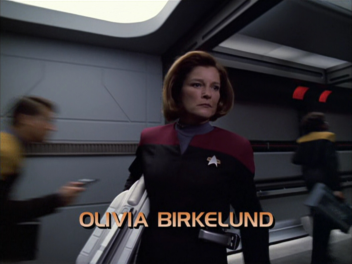 extant_StarTrek_VOY_6x01-EquinoxPart2_00388.jpg