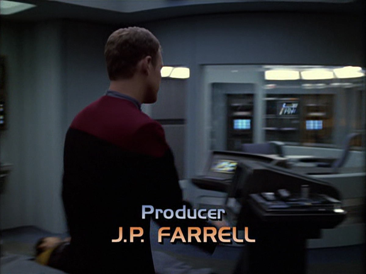 extant_StarTrek_VOY_6x01-EquinoxPart2_00426.jpg