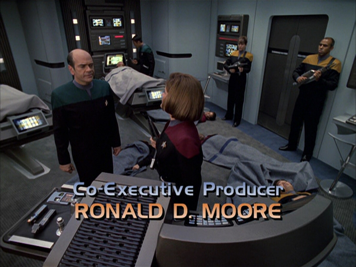 extant_StarTrek_VOY_6x01-EquinoxPart2_00448.jpg