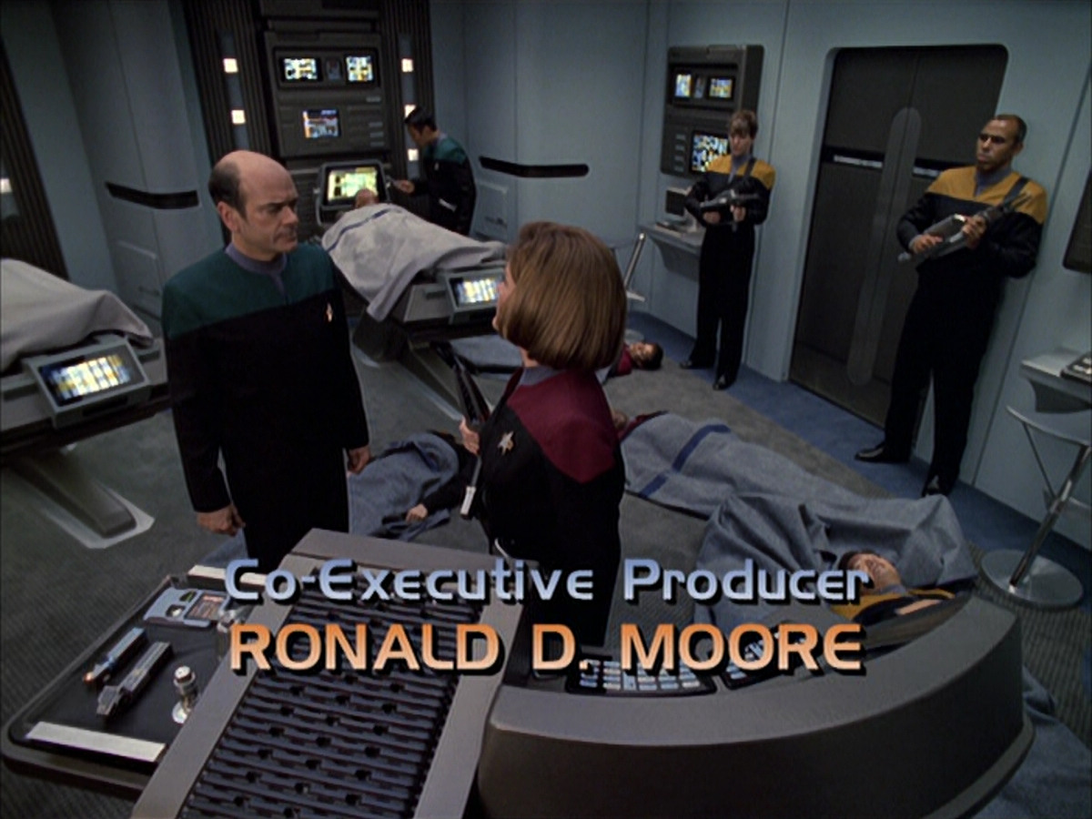 extant_StarTrek_VOY_6x01-EquinoxPart2_00449.jpg