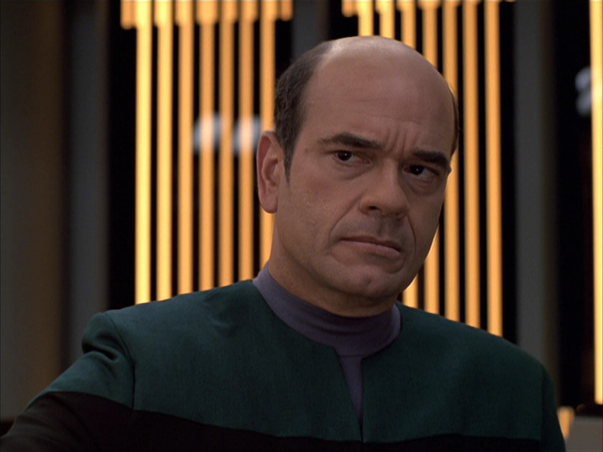 extant_StarTrek_VOY_6x01-EquinoxPart2_00500.jpg