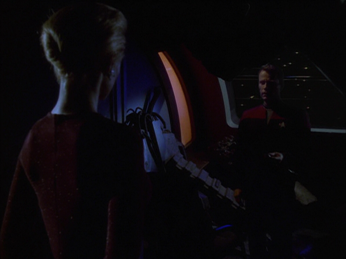 extant_StarTrek_VOY_6x01-EquinoxPart2_00549.jpg