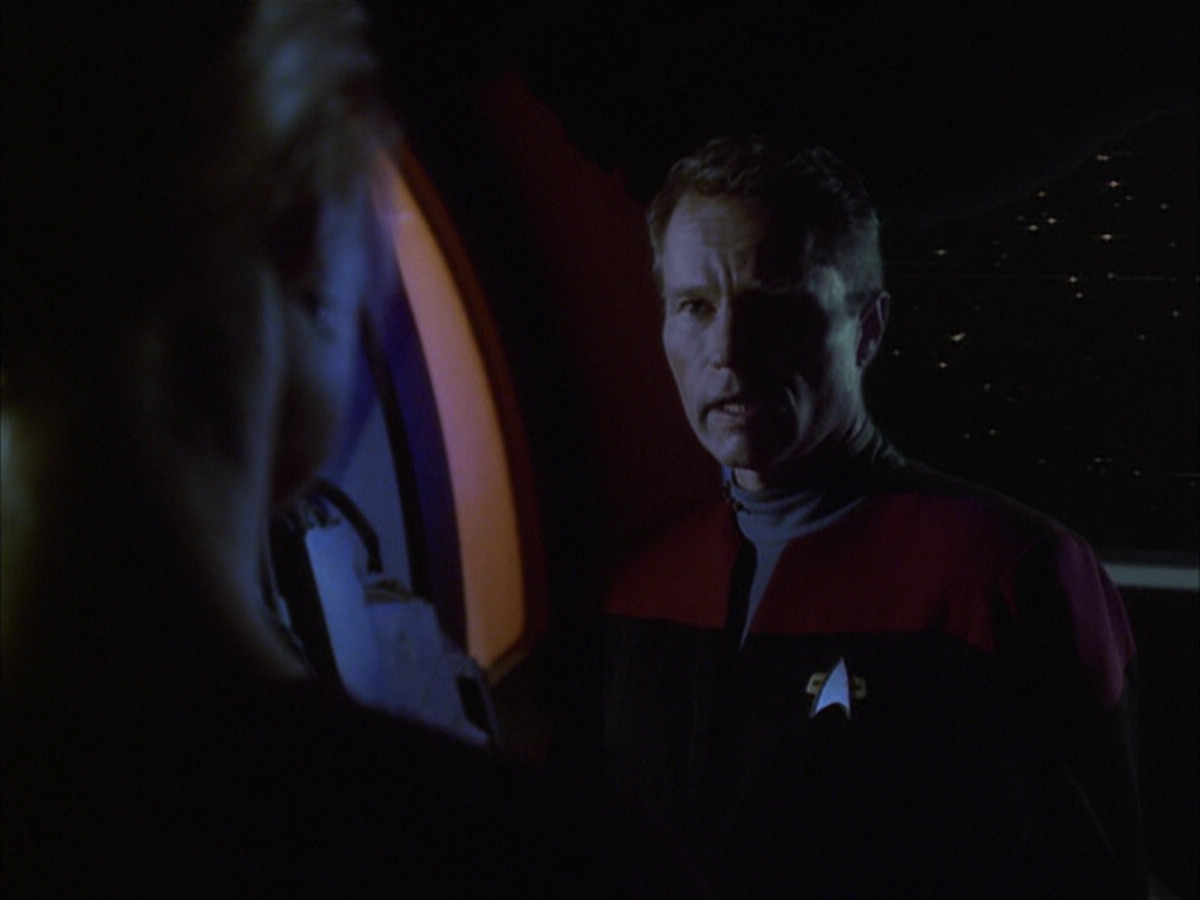extant_StarTrek_VOY_6x01-EquinoxPart2_00589.jpg