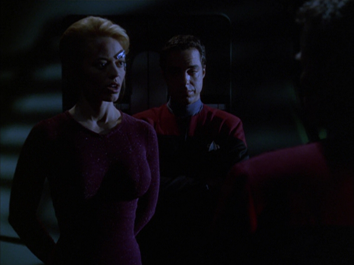 extant_StarTrek_VOY_6x01-EquinoxPart2_00596.jpg