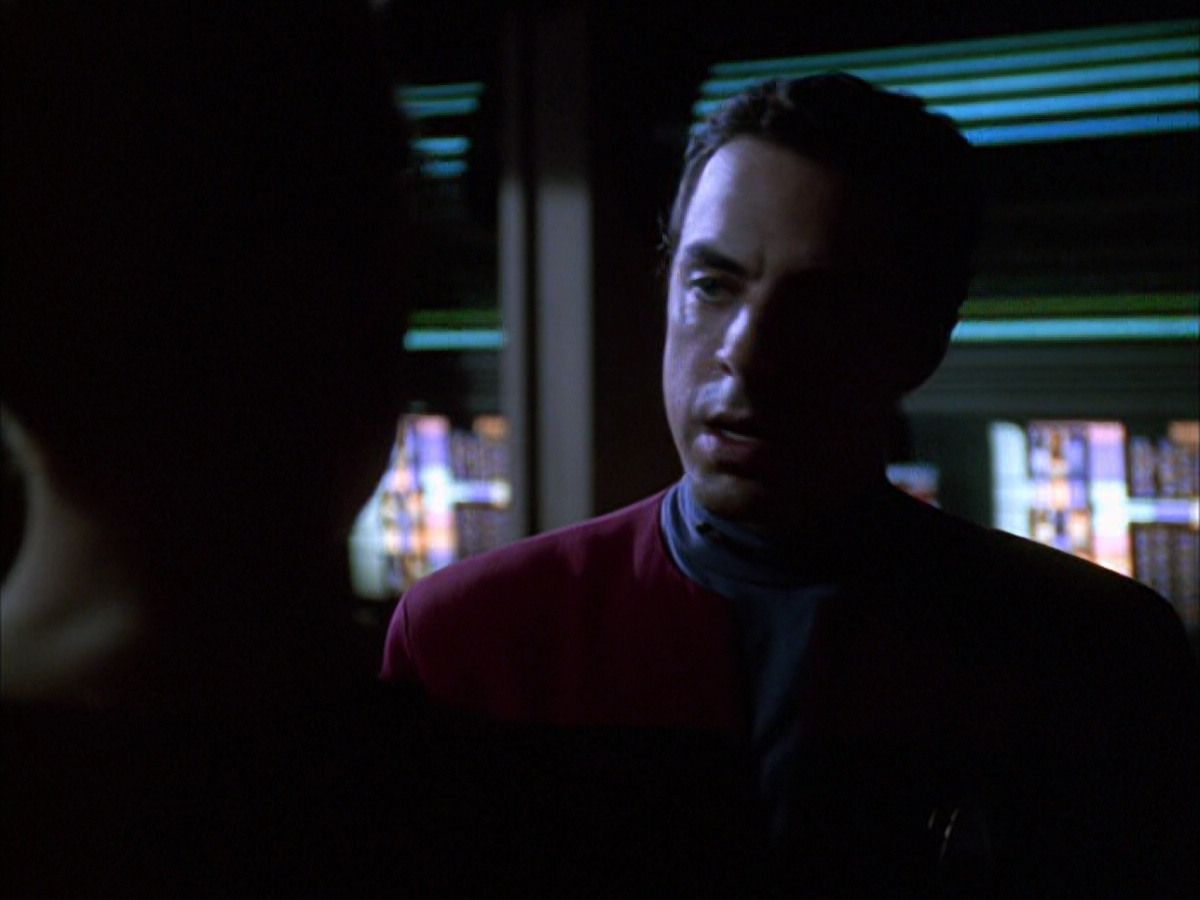 extant_StarTrek_VOY_6x01-EquinoxPart2_00659.jpg