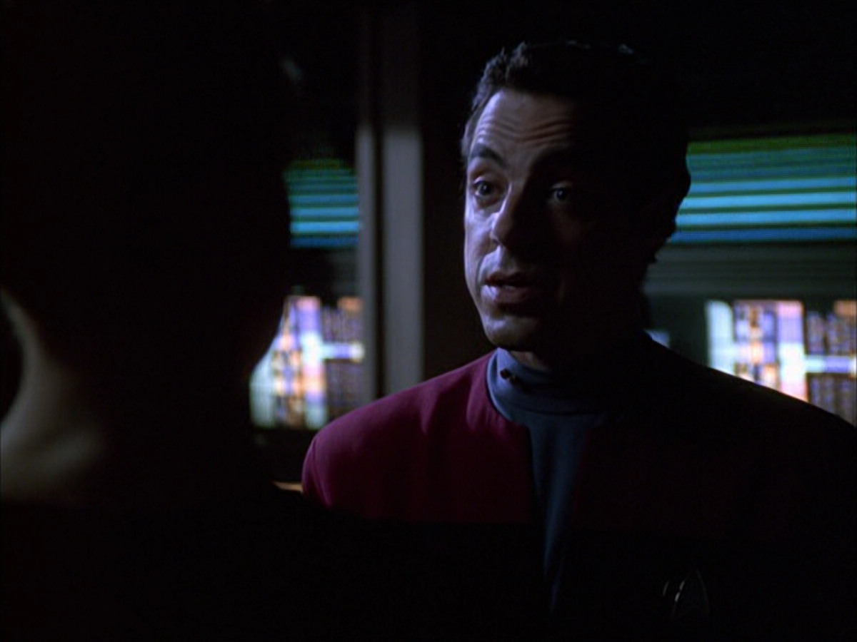 extant_StarTrek_VOY_6x01-EquinoxPart2_00666.jpg