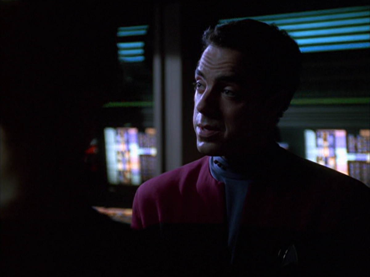 extant_StarTrek_VOY_6x01-EquinoxPart2_00690.jpg