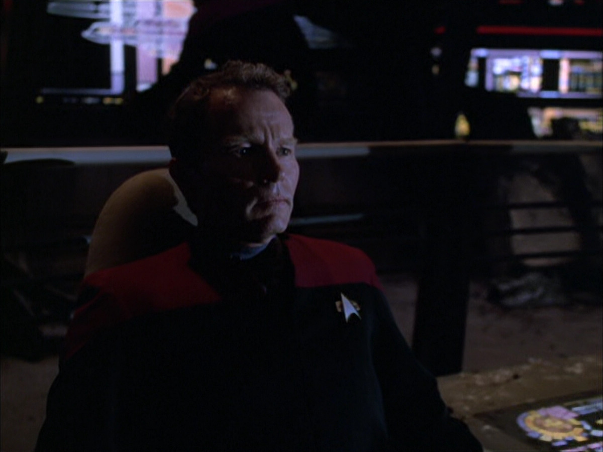 extant_StarTrek_VOY_6x01-EquinoxPart2_00728.jpg