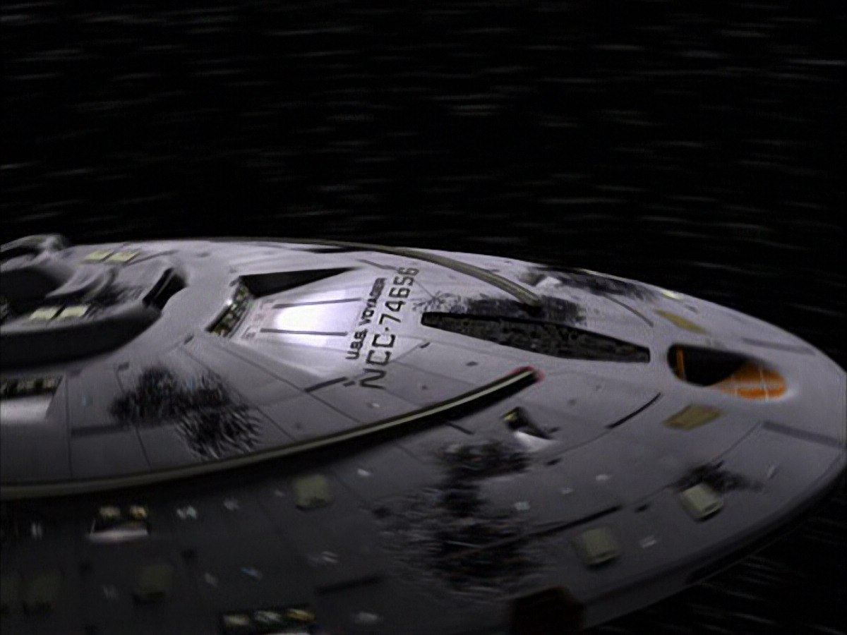 extant_StarTrek_VOY_6x01-EquinoxPart2_00810.jpg