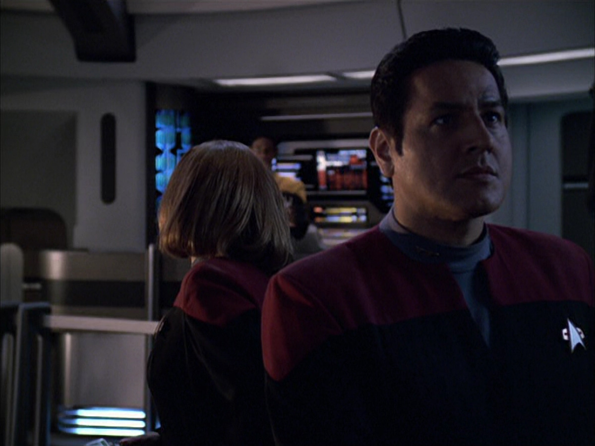 extant_StarTrek_VOY_6x01-EquinoxPart2_00870.jpg