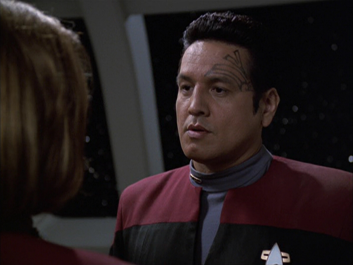 extant_StarTrek_VOY_6x01-EquinoxPart2_01031.jpg