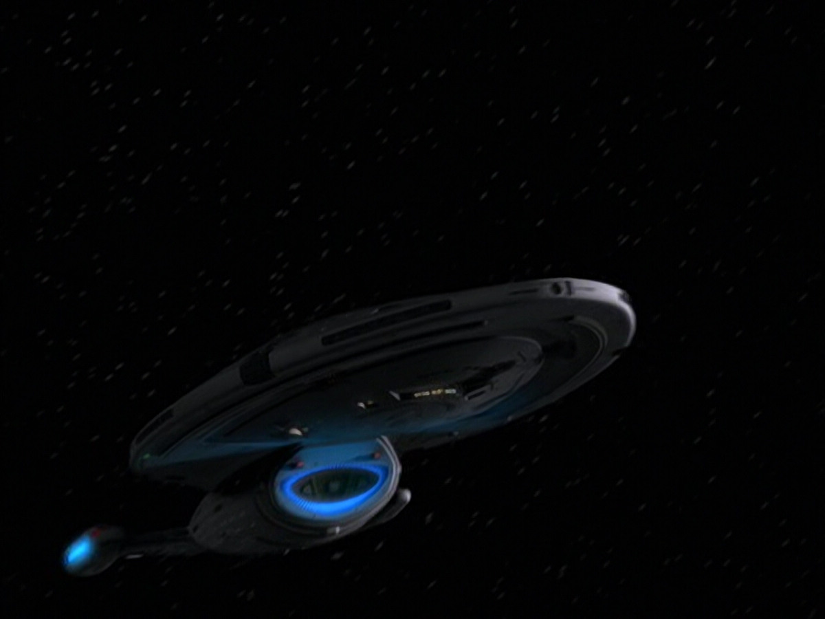 extant_StarTrek_VOY_6x01-EquinoxPart2_01251.jpg