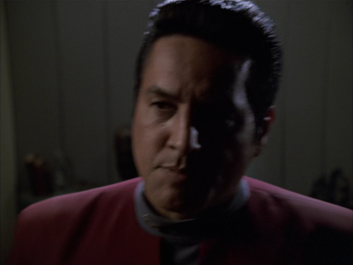 extant_StarTrek_VOY_6x01-EquinoxPart2_01371.jpg