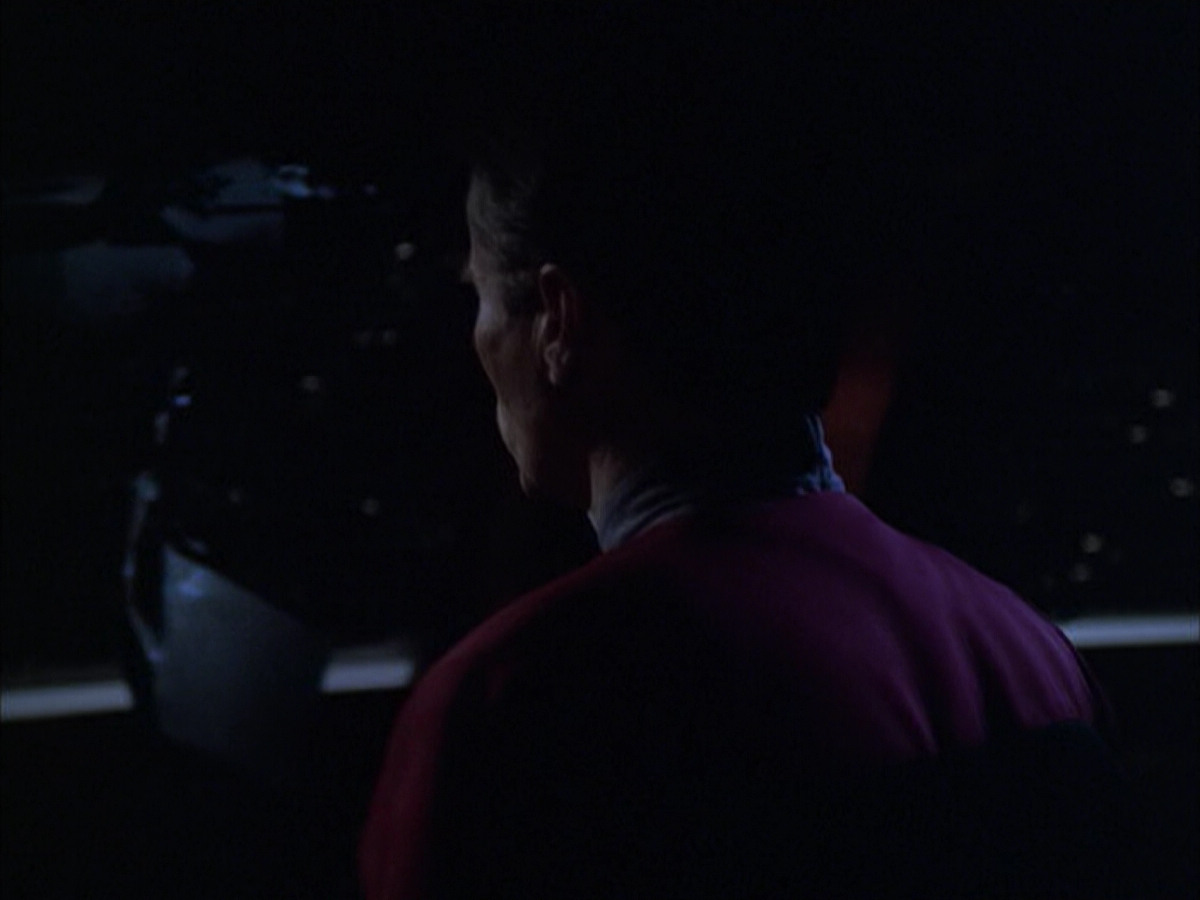 extant_StarTrek_VOY_6x01-EquinoxPart2_01395.jpg
