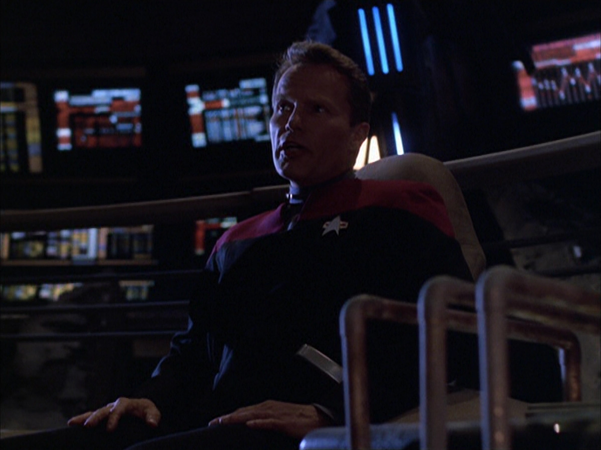 extant_StarTrek_VOY_6x01-EquinoxPart2_01535.jpg
