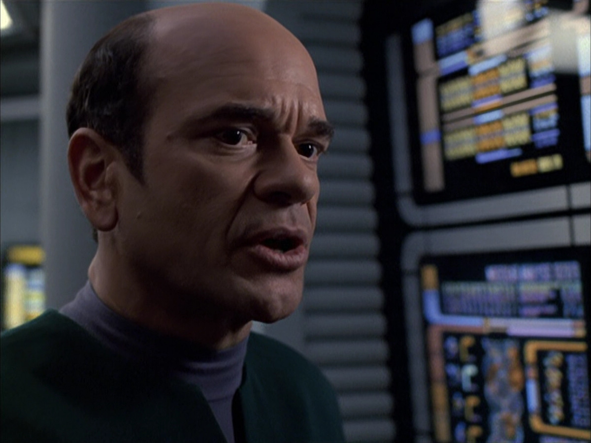 extant_StarTrek_VOY_6x01-EquinoxPart2_01546.jpg