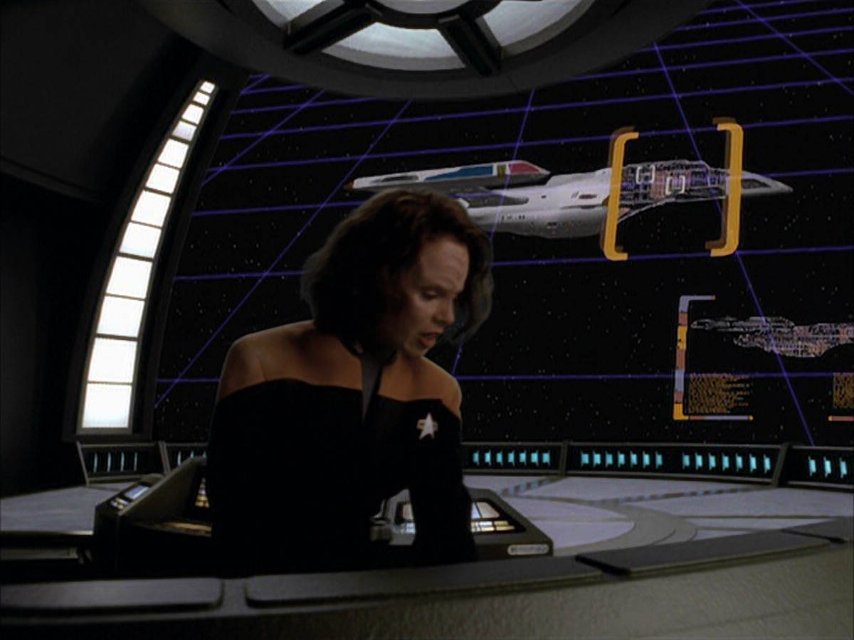 extant_StarTrek_VOY_6x01-EquinoxPart2_01616.jpg