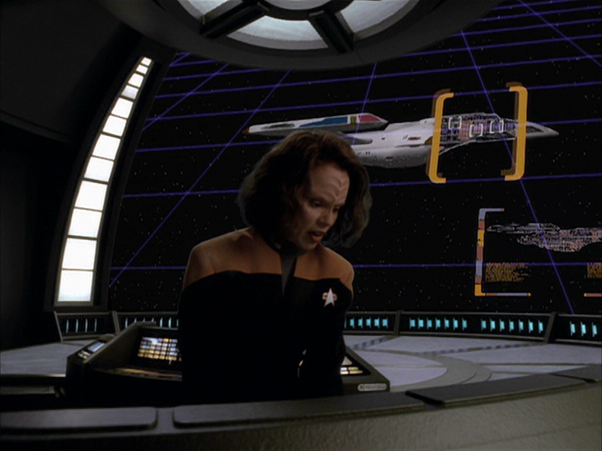 extant_StarTrek_VOY_6x01-EquinoxPart2_01618.jpg