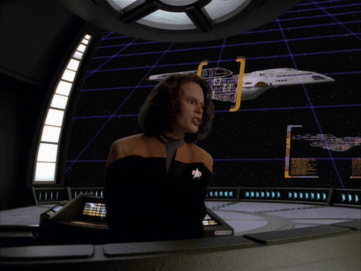 extant_StarTrek_VOY_6x01-EquinoxPart2_01620.jpg