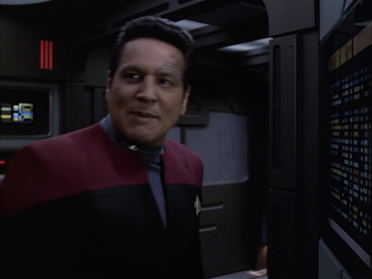 extant_StarTrek_VOY_6x01-EquinoxPart2_01982.jpg