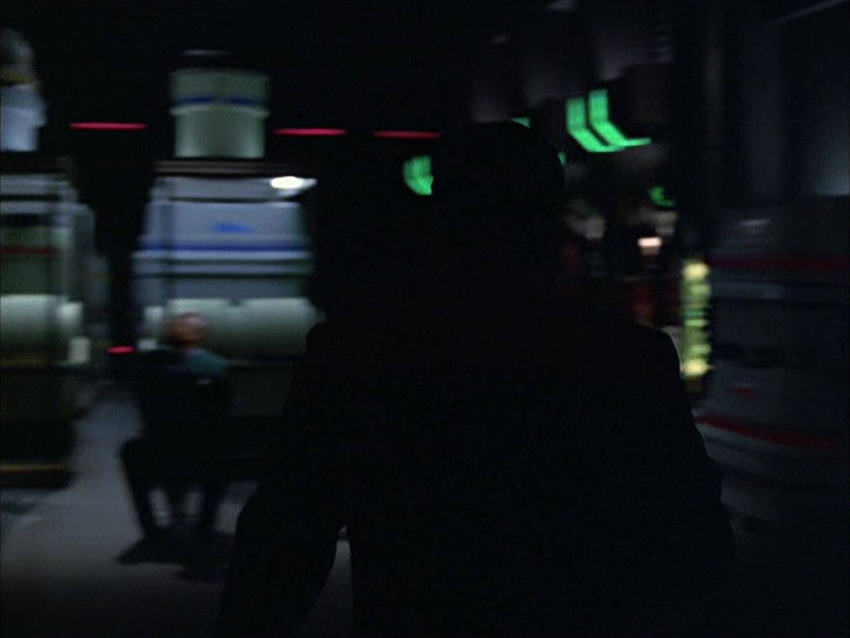 extant_StarTrek_VOY_6x01-EquinoxPart2_02002.jpg
