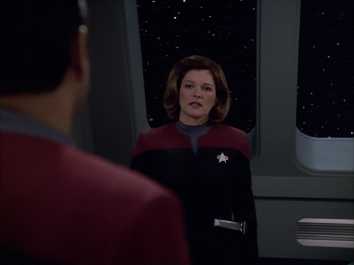 extant_StarTrek_VOY_6x01-EquinoxPart2_02090.jpg