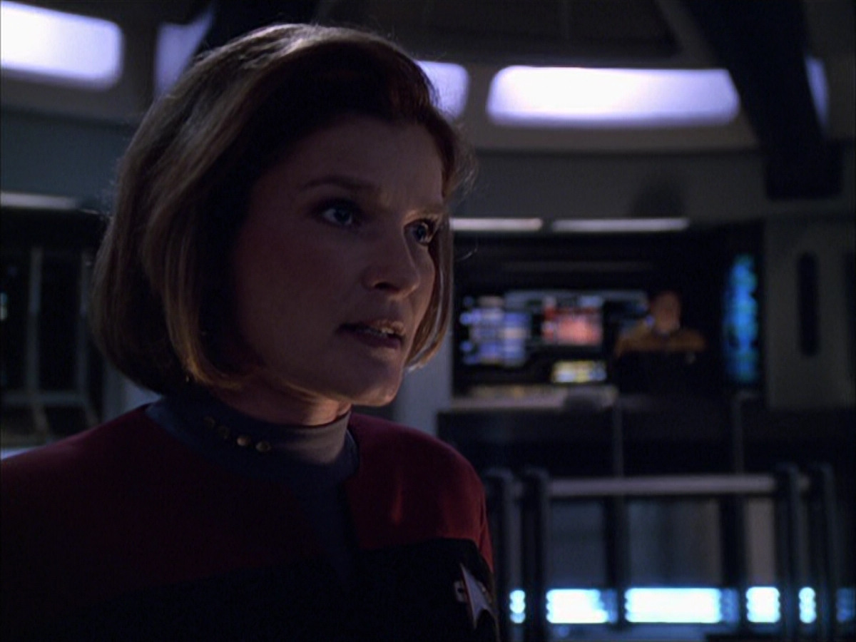 extant_StarTrek_VOY_6x01-EquinoxPart2_02201.jpg
