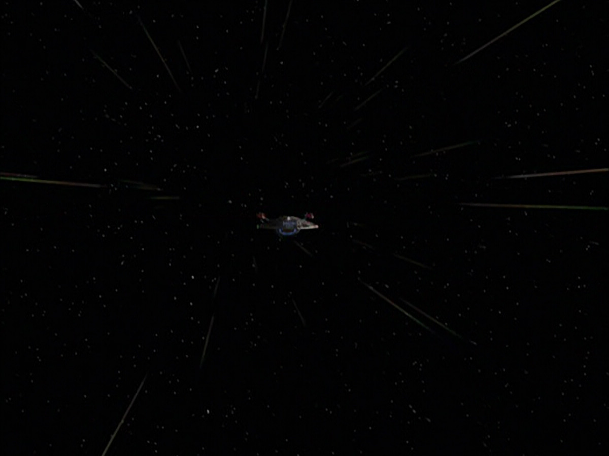 extant_StarTrek_VOY_6x01-EquinoxPart2_02368.jpg