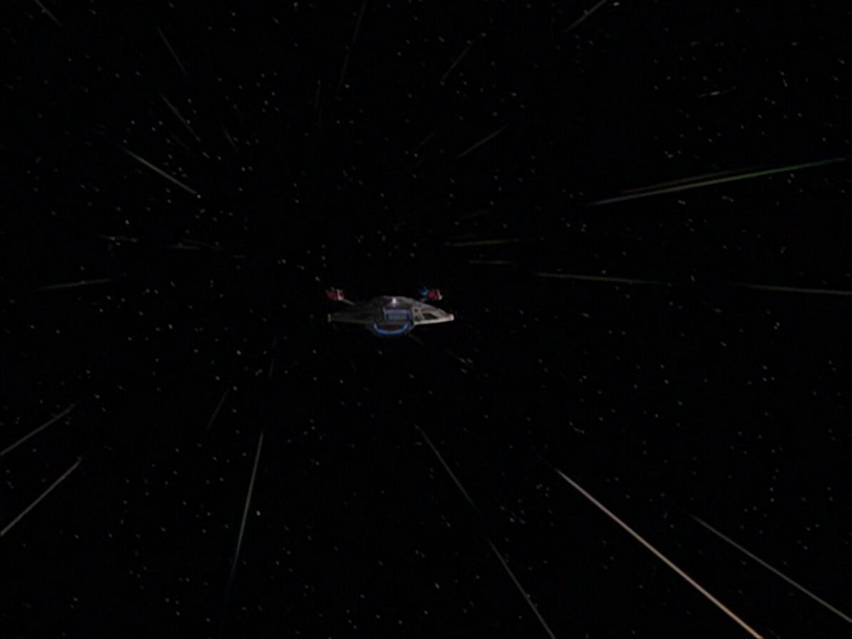 extant_StarTrek_VOY_6x01-EquinoxPart2_02369.jpg