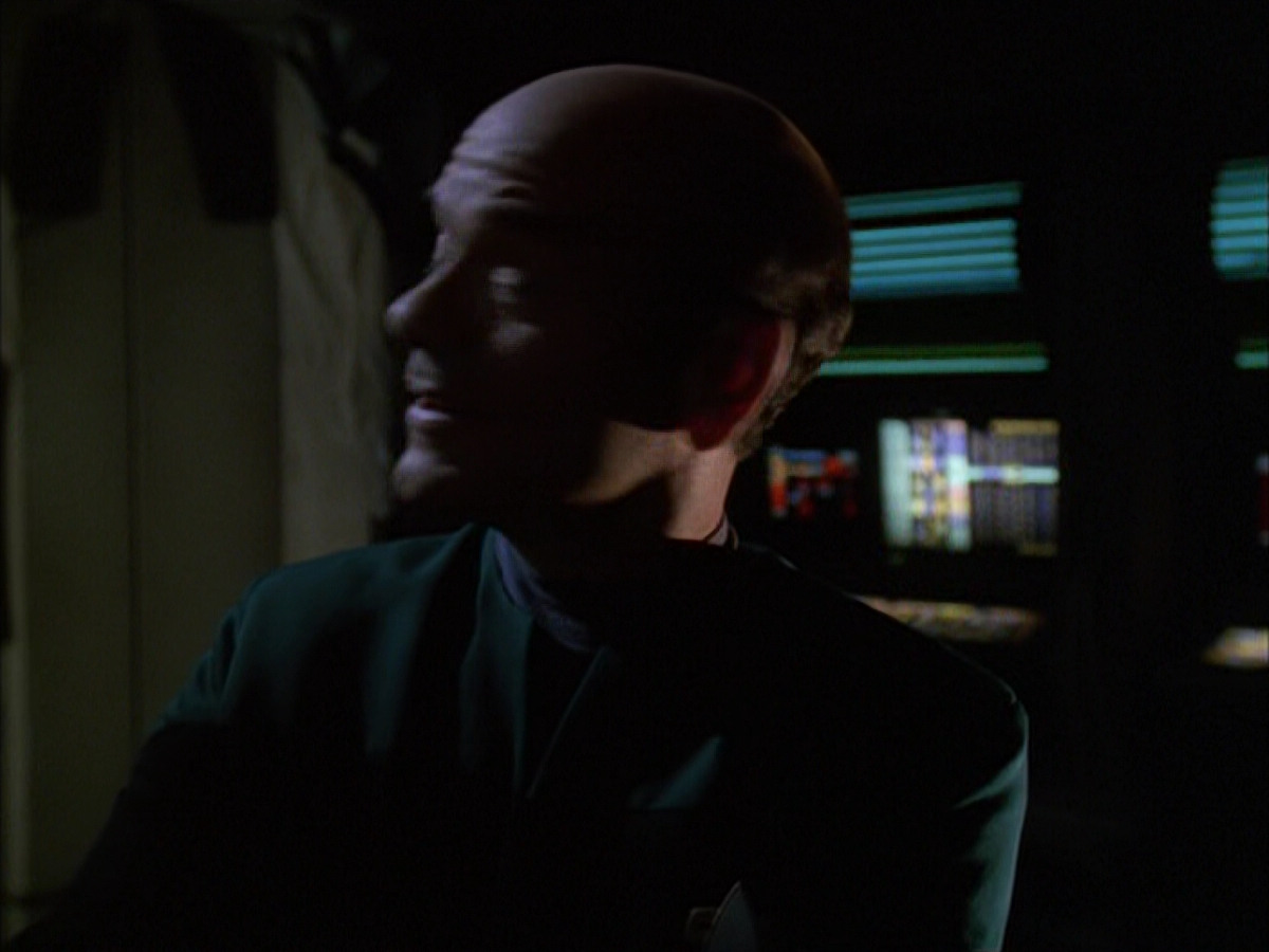 extant_StarTrek_VOY_6x01-EquinoxPart2_02413.jpg