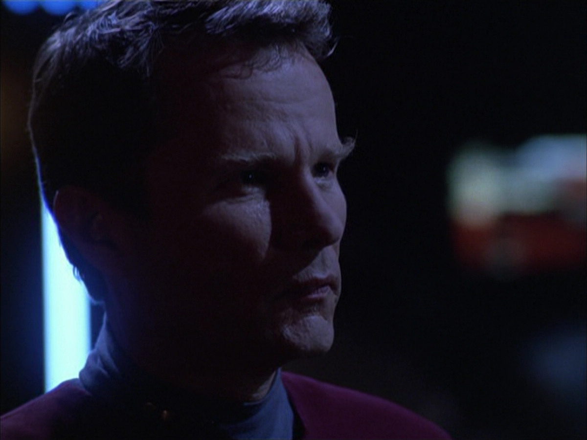 extant_StarTrek_VOY_6x01-EquinoxPart2_02722.jpg
