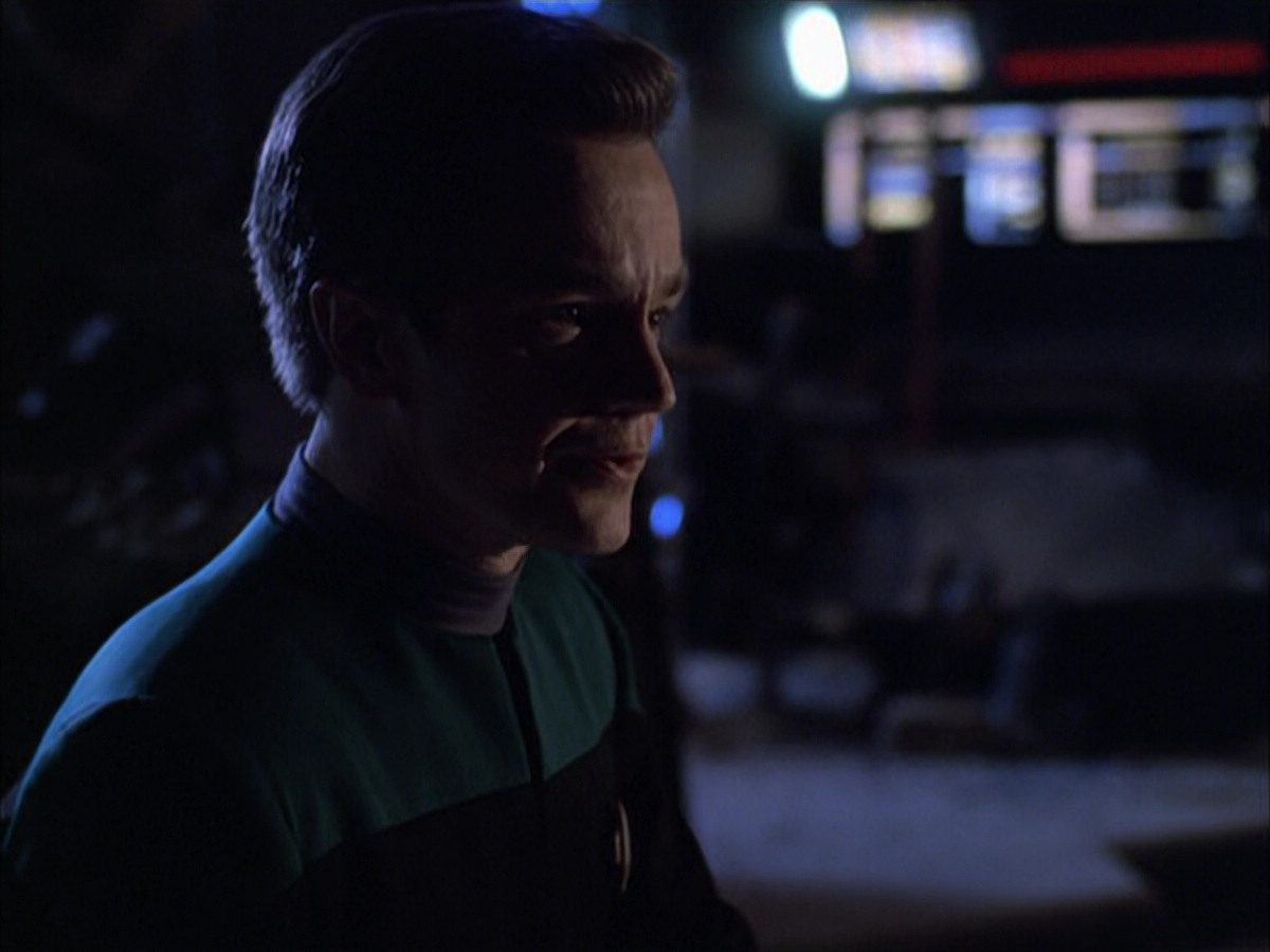 extant_StarTrek_VOY_6x01-EquinoxPart2_02753.jpg