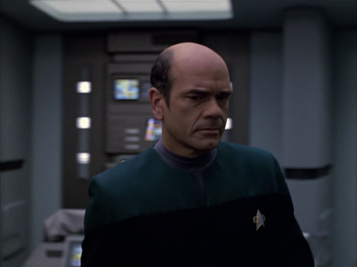 extant_StarTrek_VOY_6x01-EquinoxPart2_02768.jpg