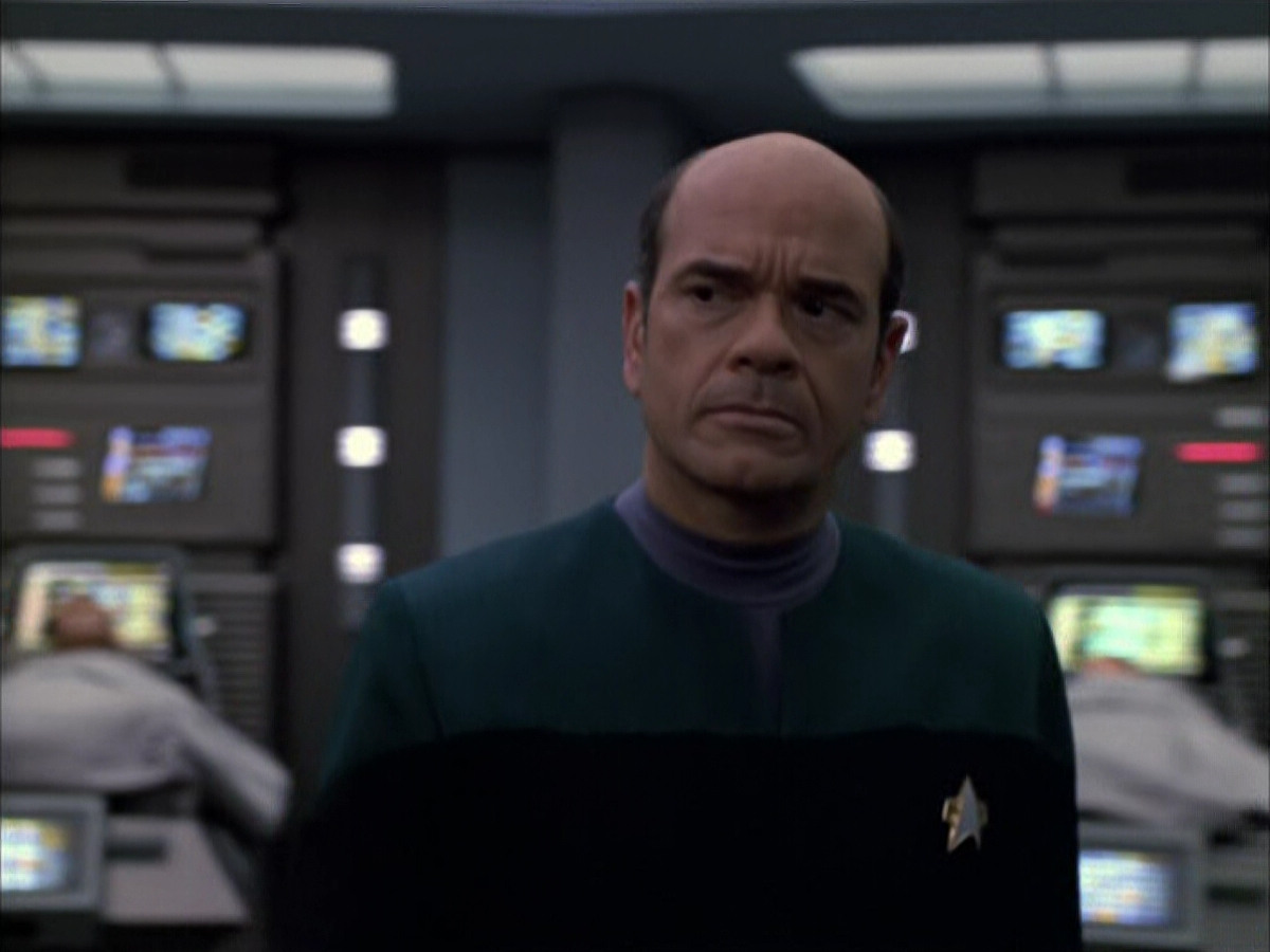 extant_StarTrek_VOY_6x01-EquinoxPart2_02769.jpg