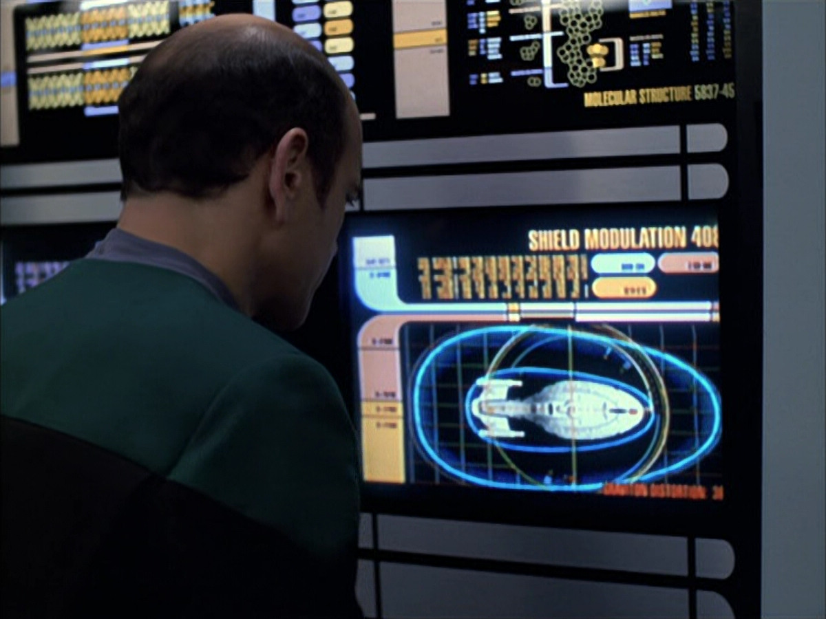 extant_StarTrek_VOY_6x01-EquinoxPart2_02788.jpg