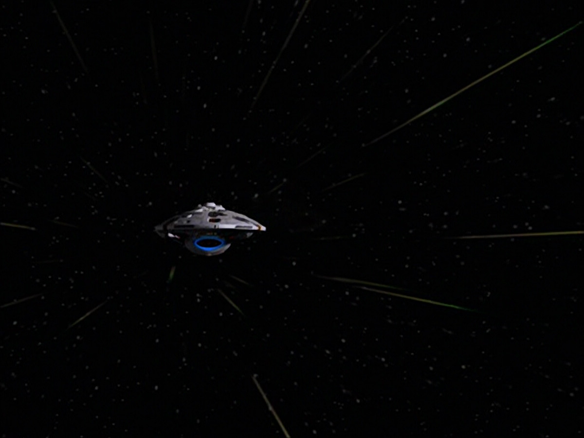 extant_StarTrek_VOY_6x01-EquinoxPart2_02793.jpg