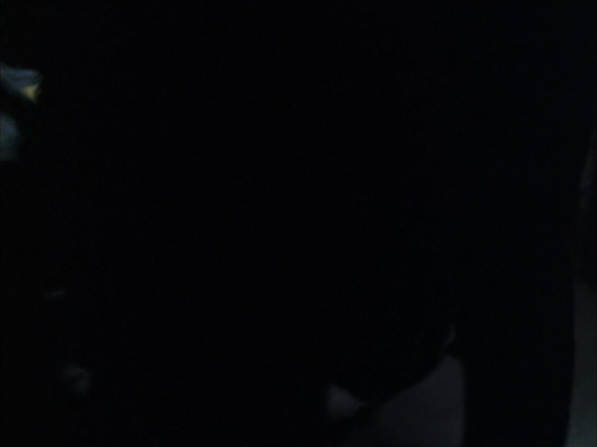 extant_StarTrek_VOY_6x01-EquinoxPart2_02817.jpg