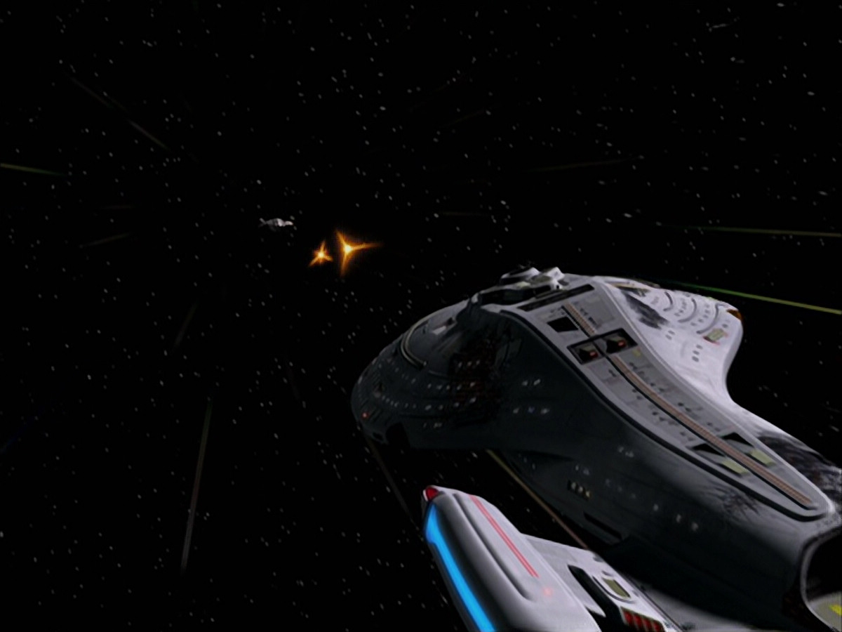 extant_StarTrek_VOY_6x01-EquinoxPart2_02845.jpg
