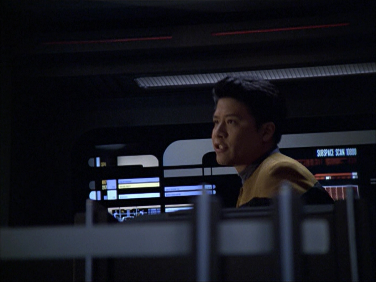 extant_StarTrek_VOY_6x01-EquinoxPart2_02849.jpg