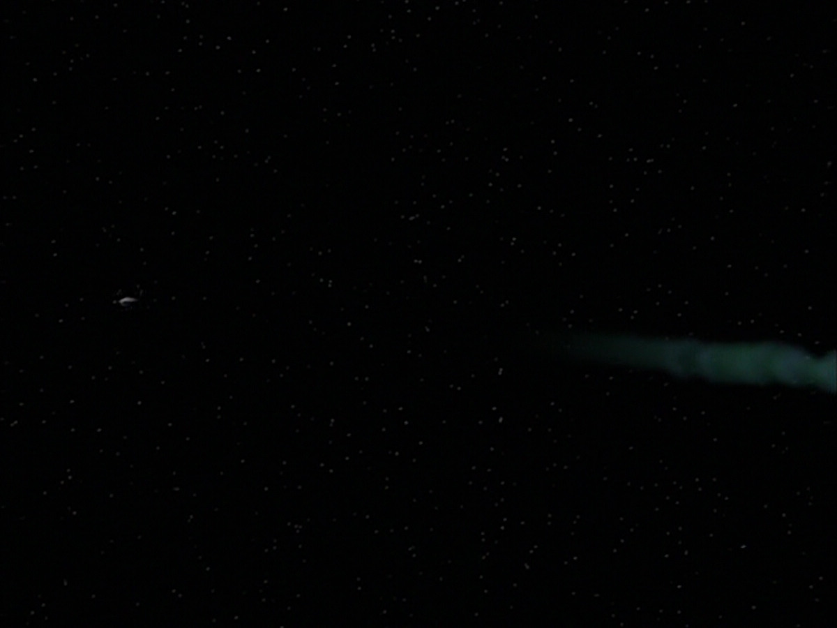 extant_StarTrek_VOY_6x01-EquinoxPart2_02859.jpg