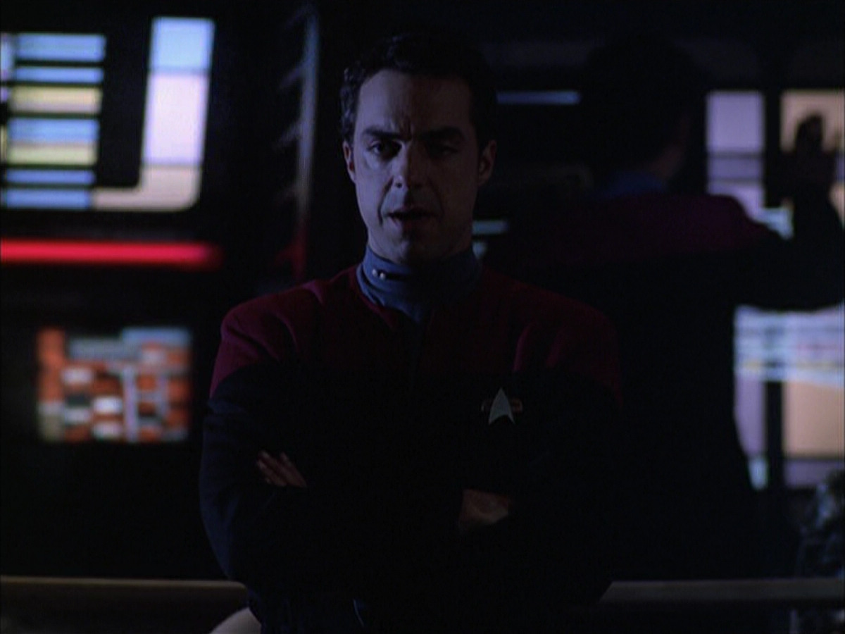 extant_StarTrek_VOY_6x01-EquinoxPart2_02918.jpg