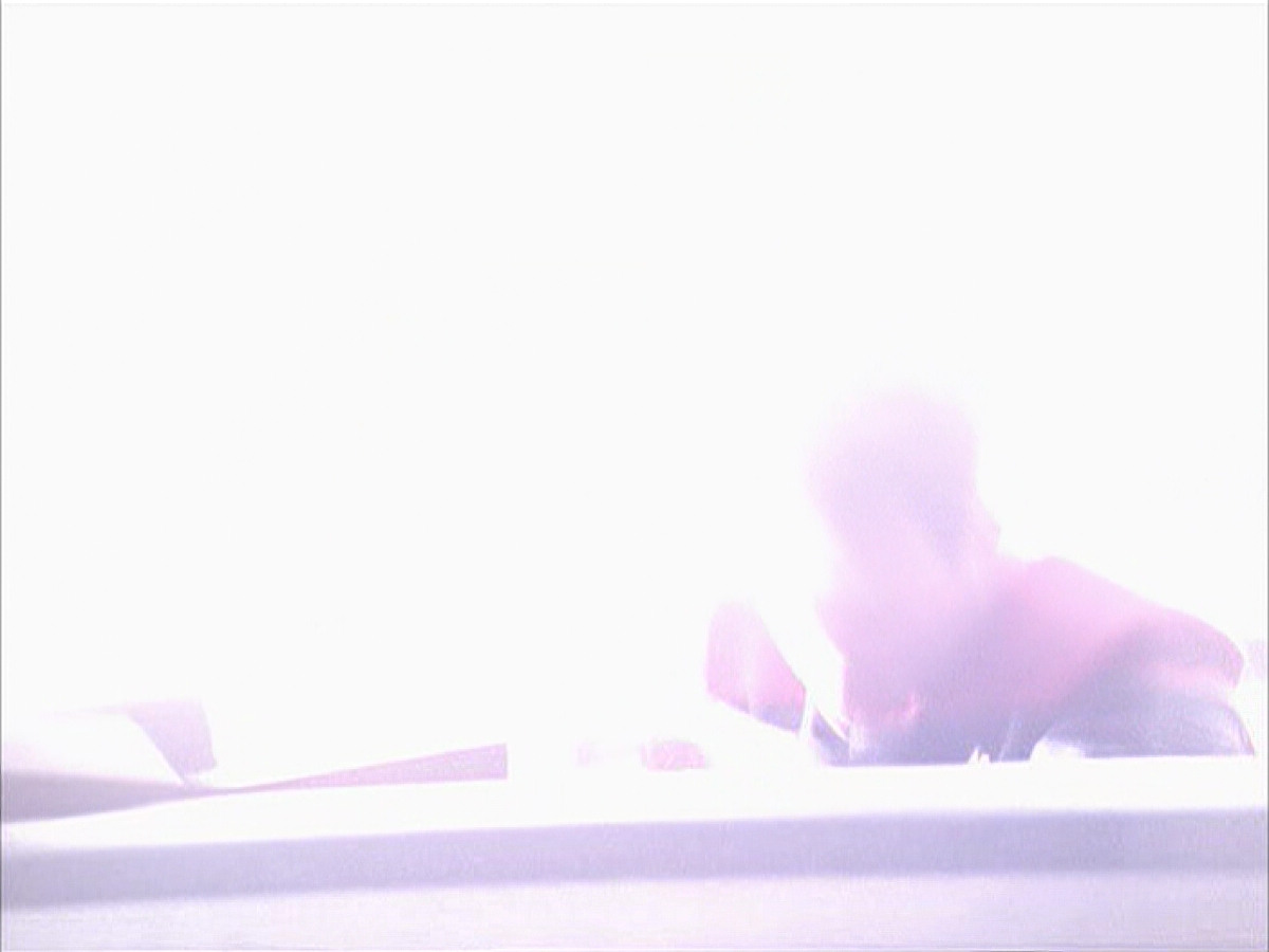 extant_StarTrek_VOY_6x01-EquinoxPart2_02929.jpg
