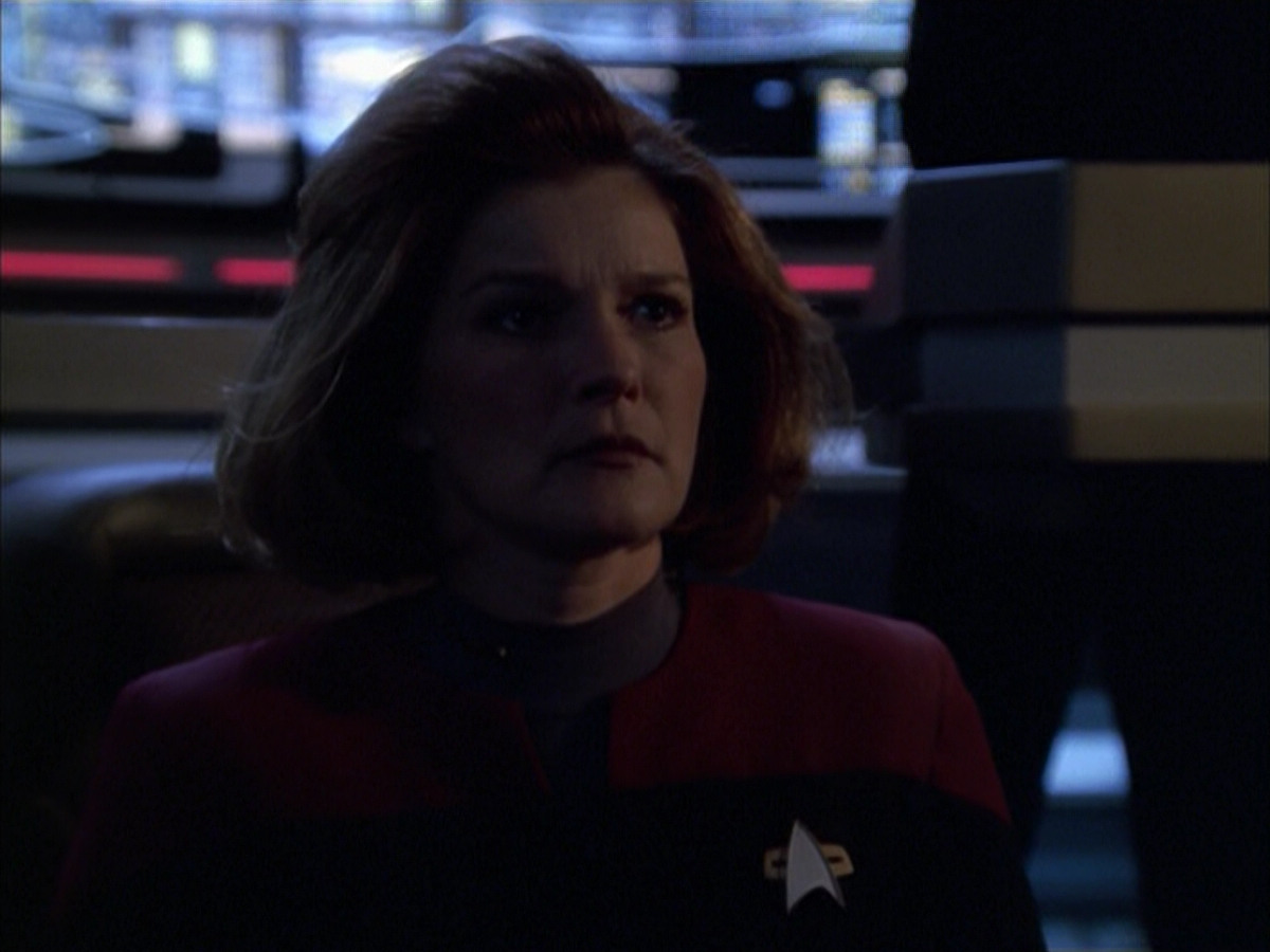 extant_StarTrek_VOY_6x01-EquinoxPart2_02962.jpg