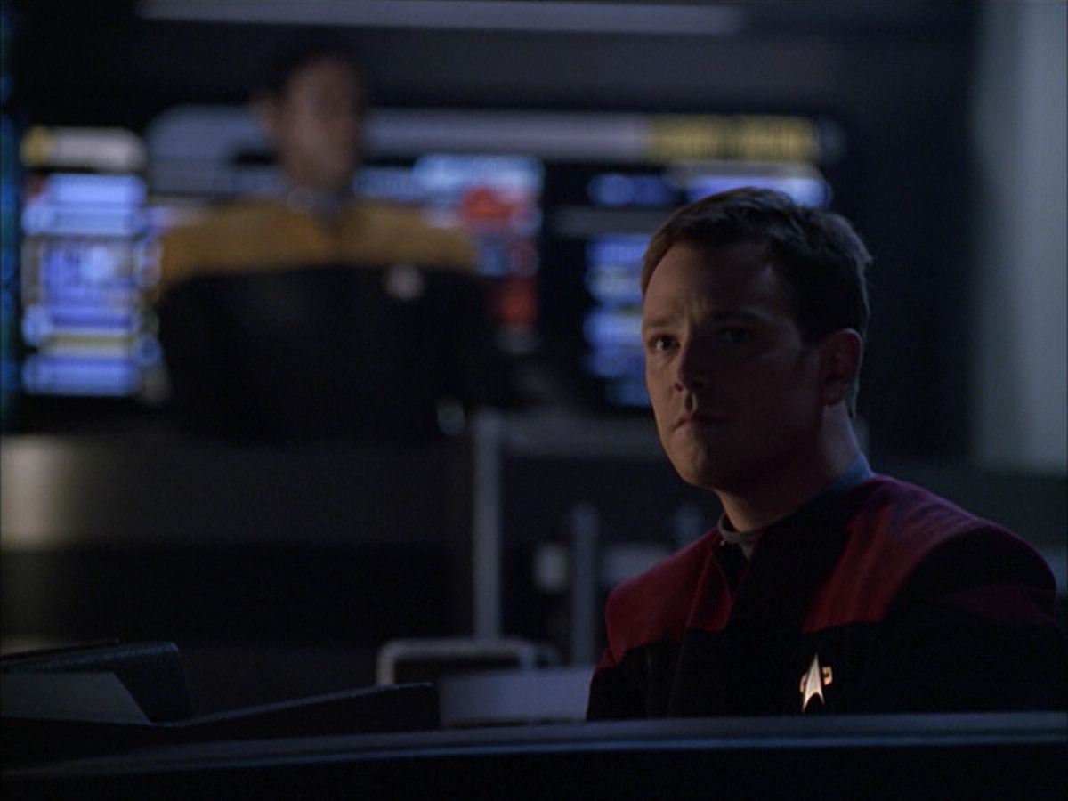 extant_StarTrek_VOY_6x01-EquinoxPart2_02975.jpg