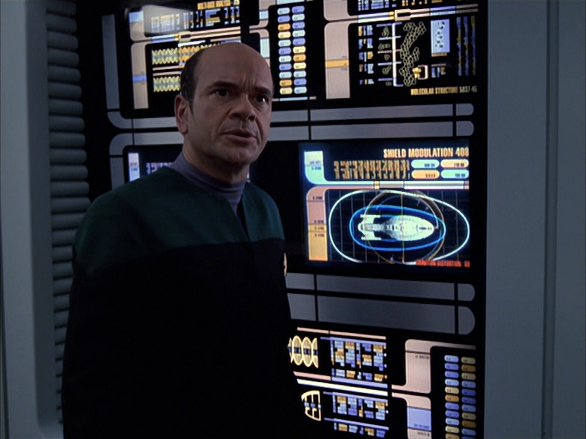 extant_StarTrek_VOY_6x01-EquinoxPart2_03042.jpg