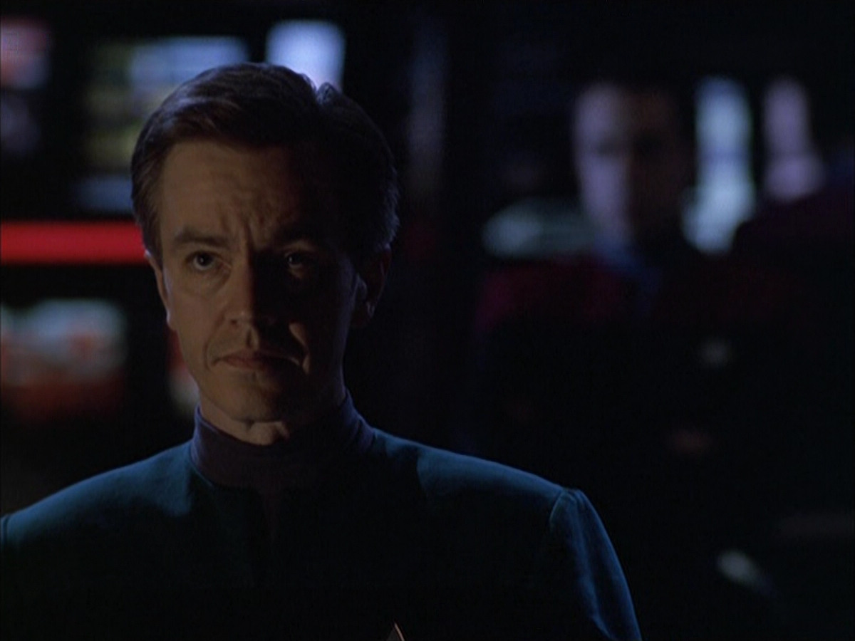 extant_StarTrek_VOY_6x01-EquinoxPart2_03060.jpg